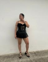 643077501: Chica busca chico en Málaga