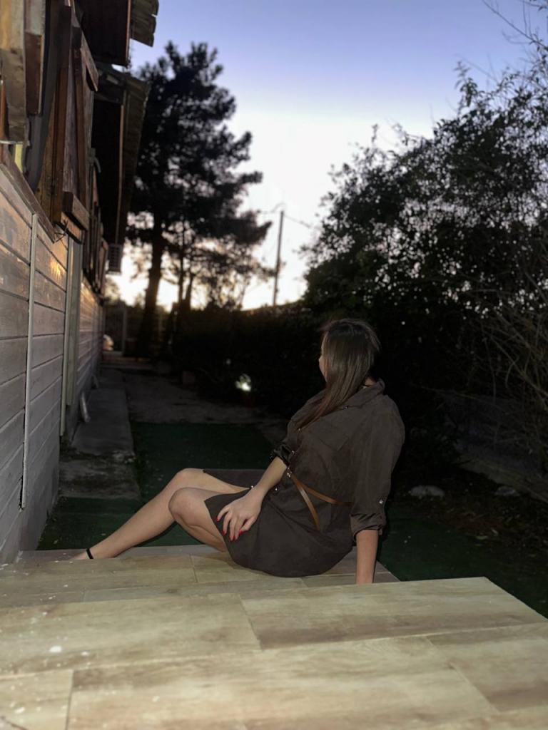 613907519: Chica busca chico en Murcia