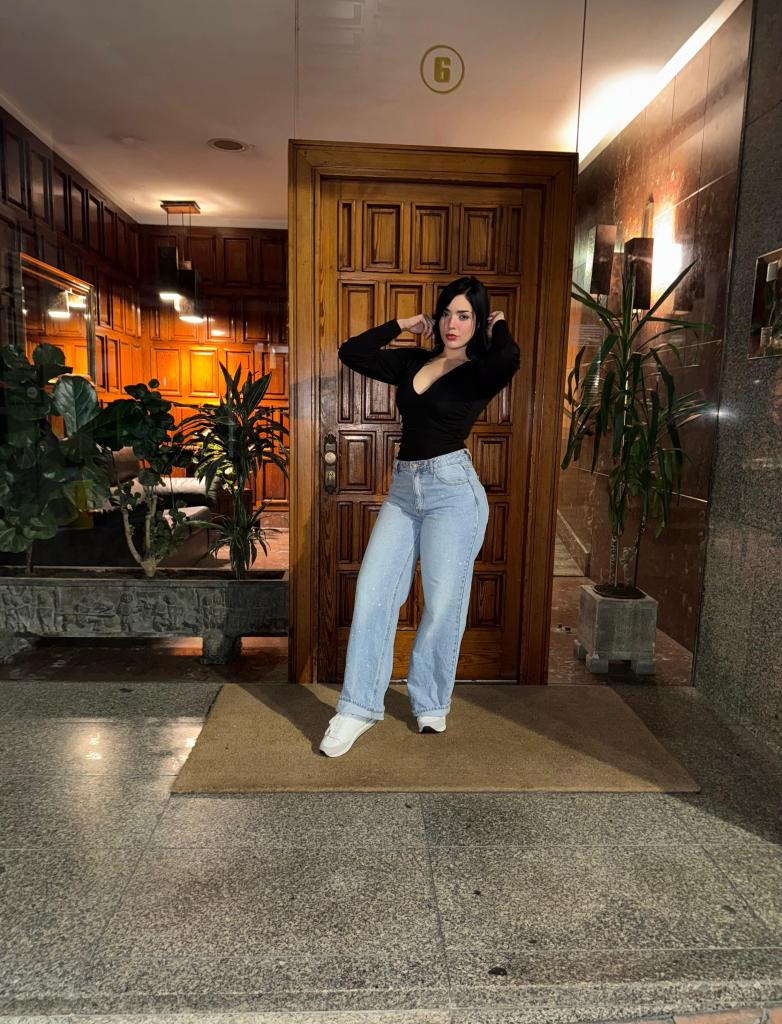 Chica busca chico en Tenerife: 