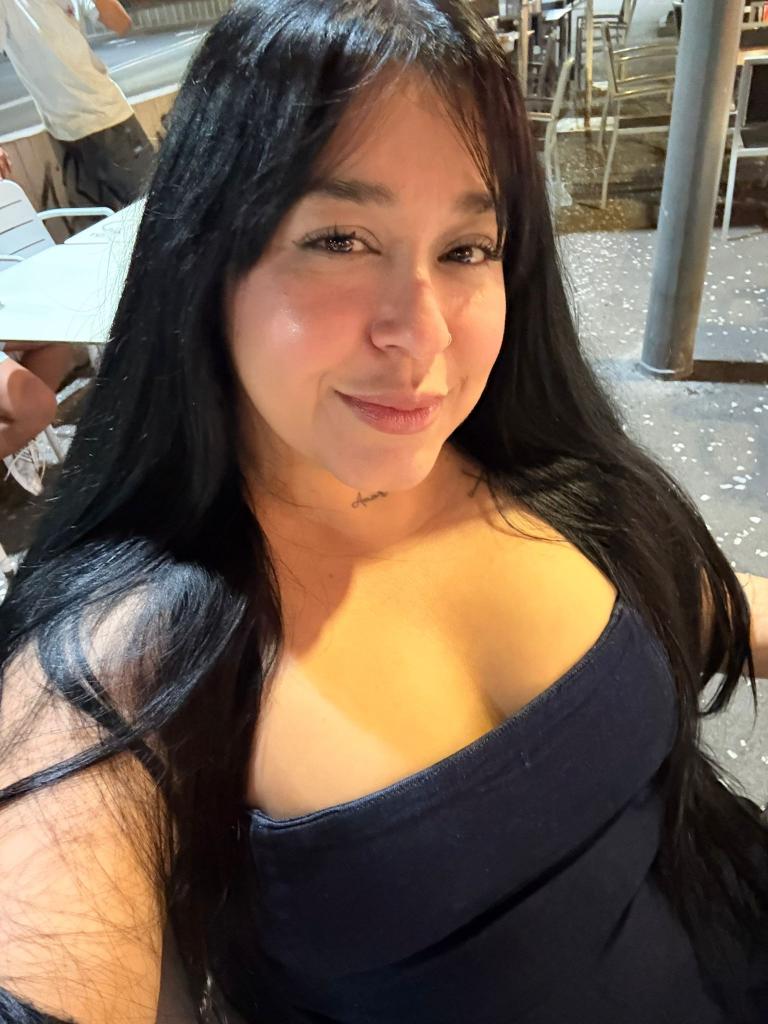 Chica busca chico en Tenerife: 