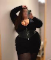 631733877: Chica busca chico en Cantabria