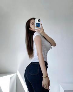 641668248: Chica busca chico en Barcelona