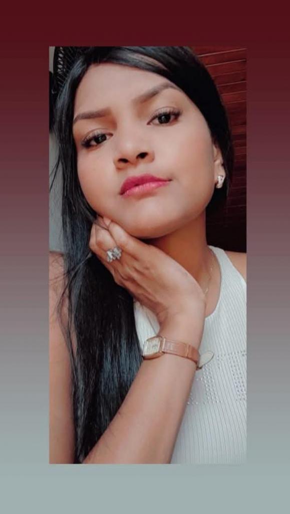 Chica busca chico en Almería: 