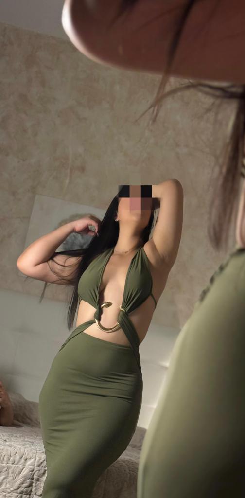 624494865: Chica busca chico en Madrid