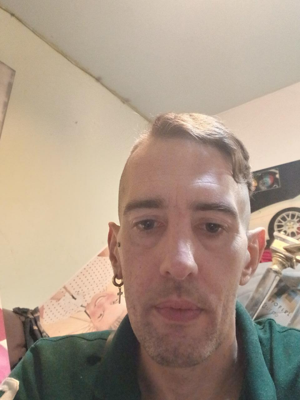 Chico busca chica en Guipúzcoa: 