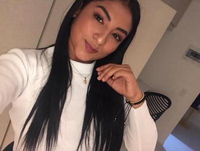 742093506: Chica busca chico en La Coruña