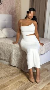 624494865: Chica busca chico en Madrid