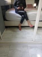 711274441: Chica busca chico en Madrid