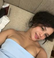 641399094: Chica busca chico en Murcia