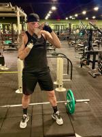 614772935: Chico busca chica en Sevilla