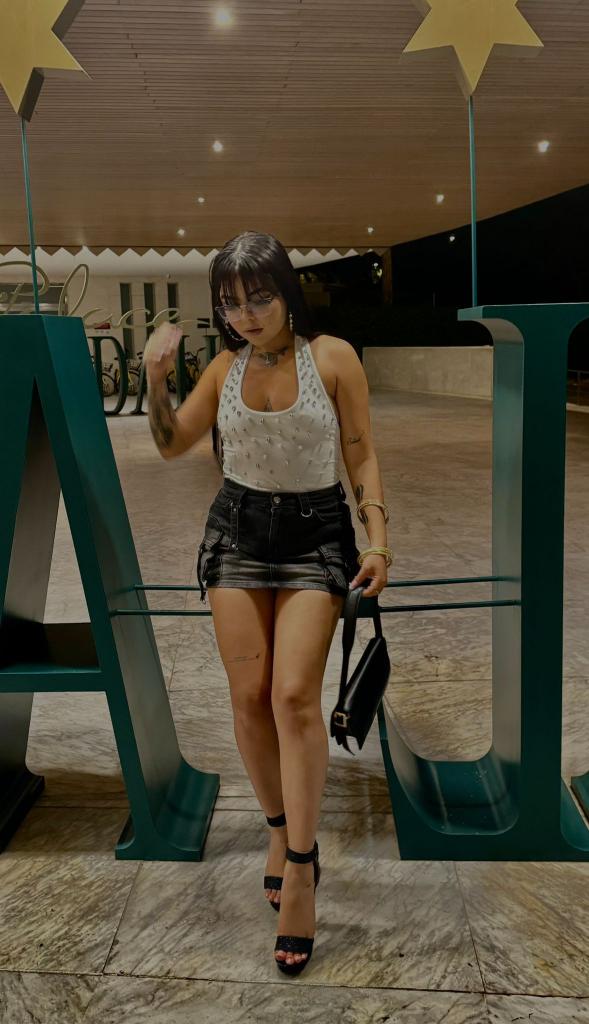 Chica busca chico en La Coruña: 