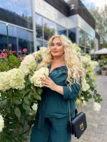 637828903: Chica busca chico en Barcelona