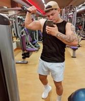 614604640: Chico busca chica en Sevilla