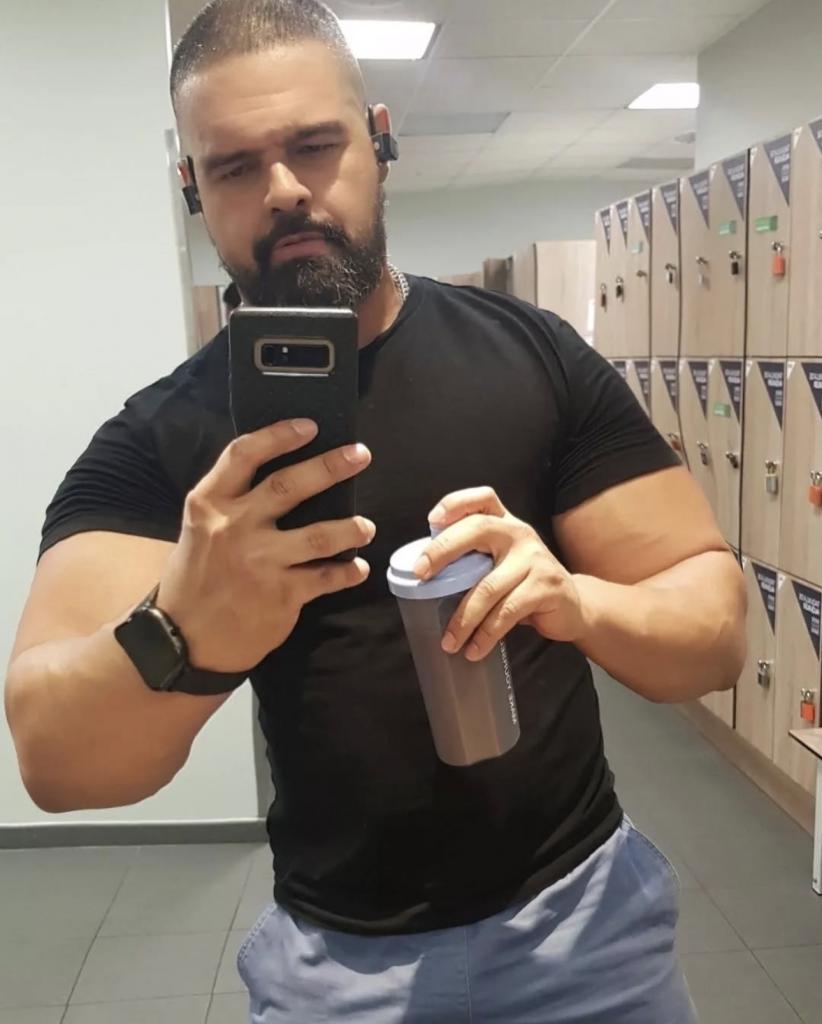 Chico busca chica en Barcelona: 