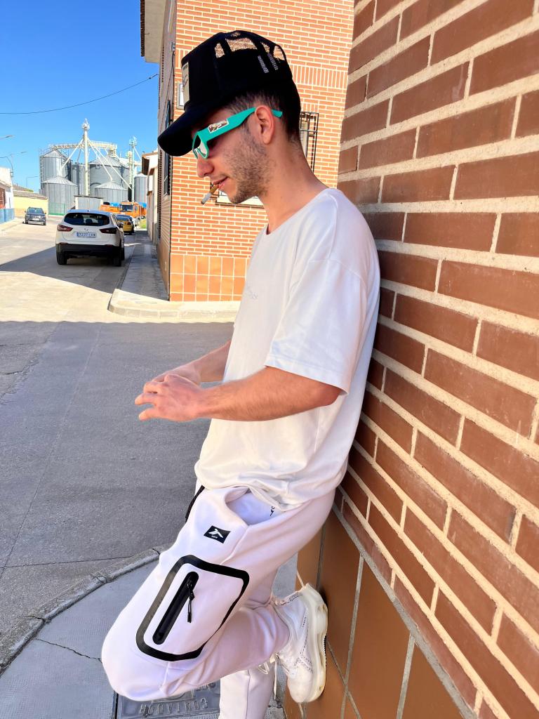 Chico busca chica en Madrid: 