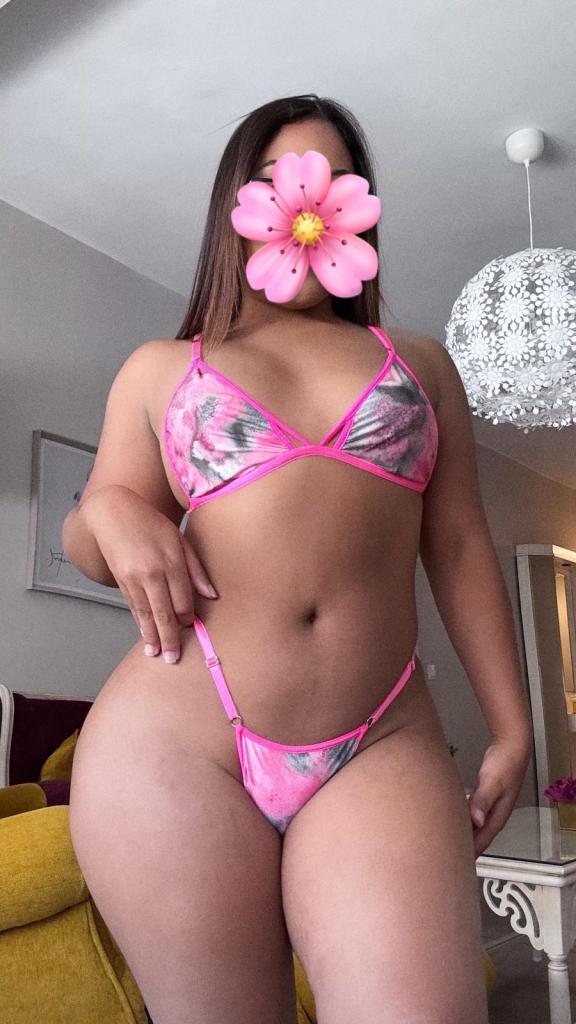 Chica busca chico en Sevilla: 