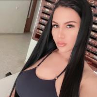 613576847: Chica busca chico en Orense