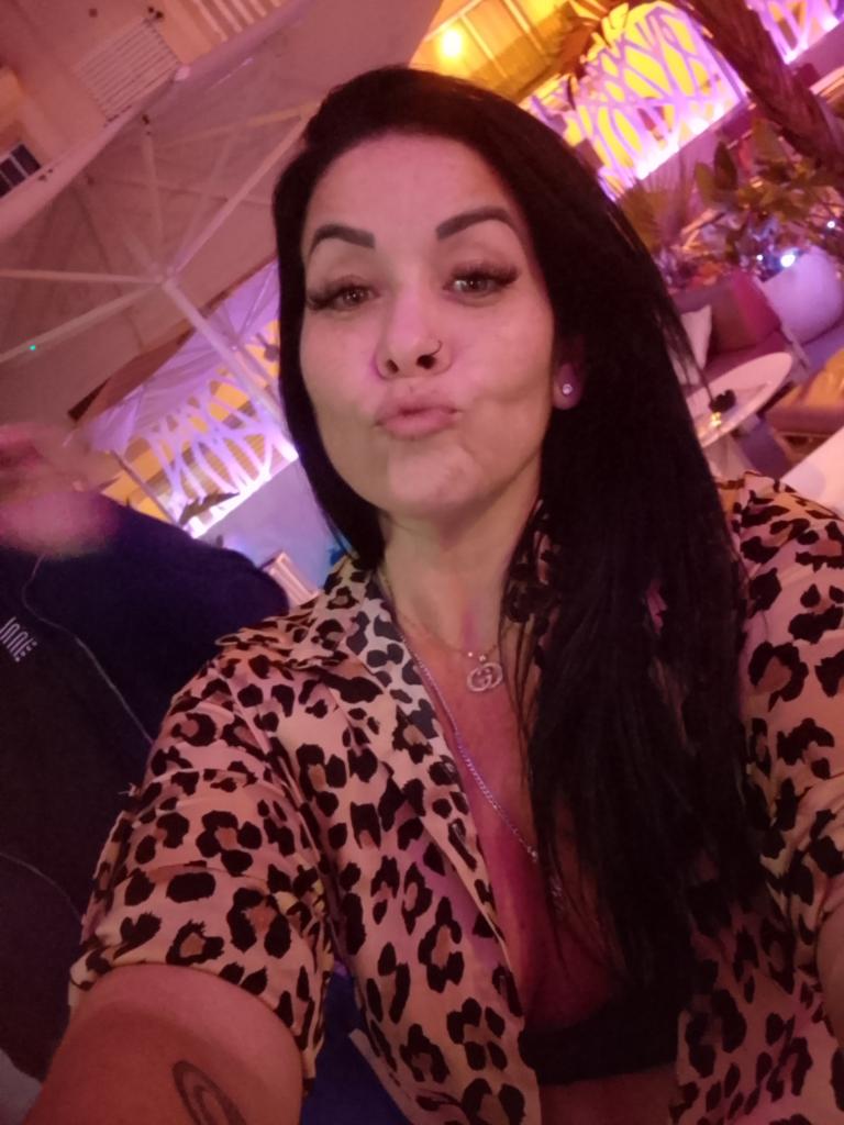 Chica busca chico en Mallorca: 