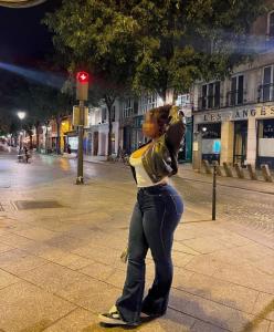 643660692: Chica busca chico en Málaga