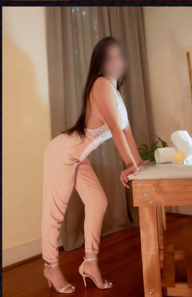 Chica busca chico en Castellón: 