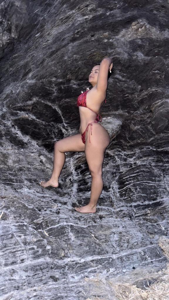 631449829: Chica busca chico en Alicante