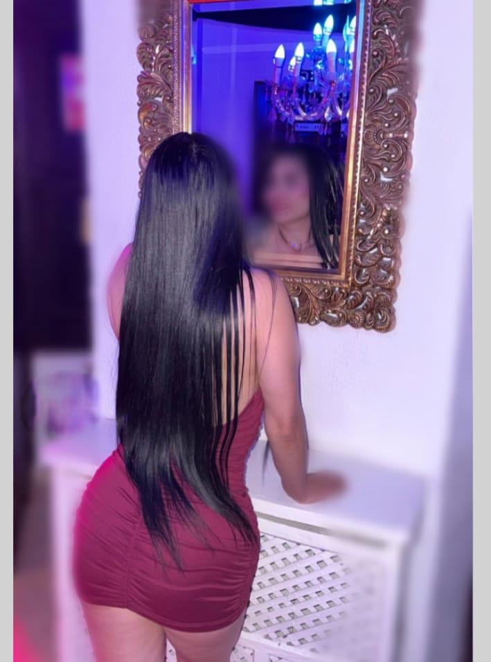 Chica busca chico en Málaga: Chica busca chico