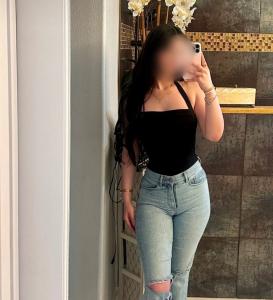 674974377: Chica busca chico en Madrid