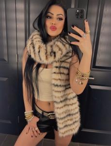 613800625: Chica busca chico en Guipúzcoa