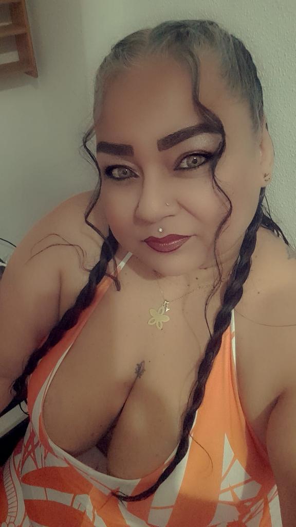 604104505: Chica busca chico en León