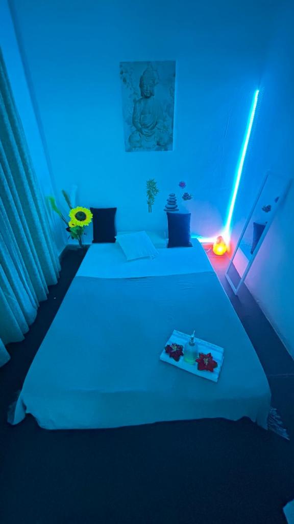 742052612: Chica busca chico en Las Palmas