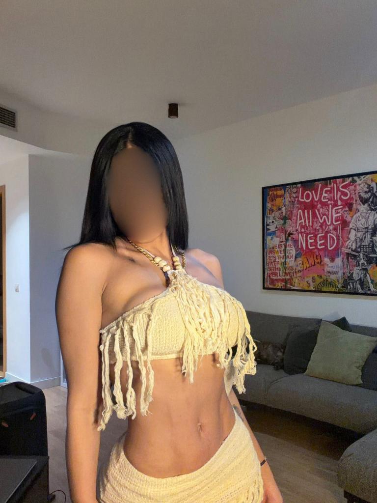 Chica busca chico en Madrid: Chica busca chico