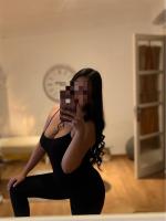 663653498: Chica busca chico en Madrid