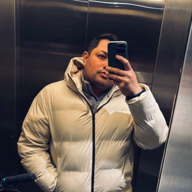 Chico busca chica en Gerona: 