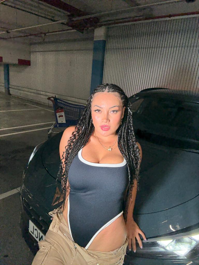 Chica busca chico en Mallorca: 