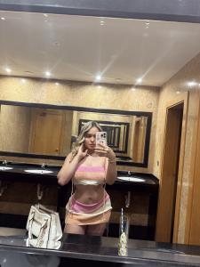 671124078: Chica busca chico en Madrid