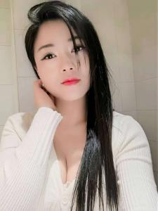 667721465: Chica busca chico en Madrid