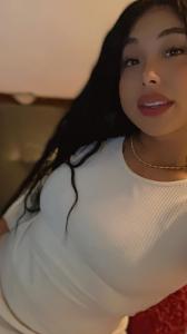 615865631: Chica busca chico en Barcelona