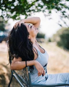 671134267: Chica busca chico en Sevilla