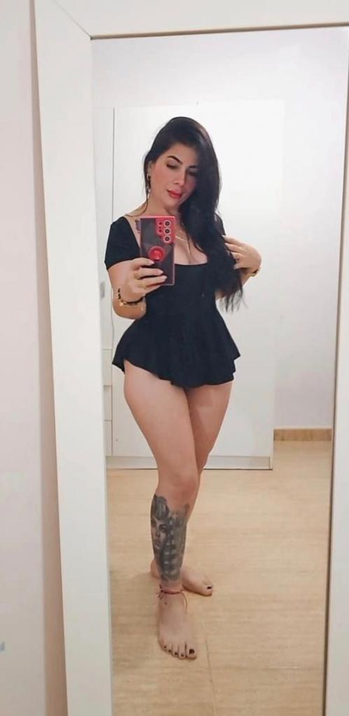 Chica busca chico en Almería: 