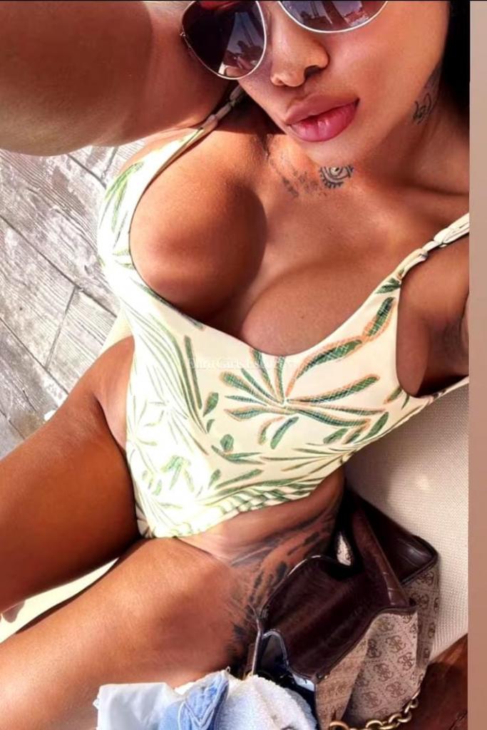 Chica busca chico en Málaga: 