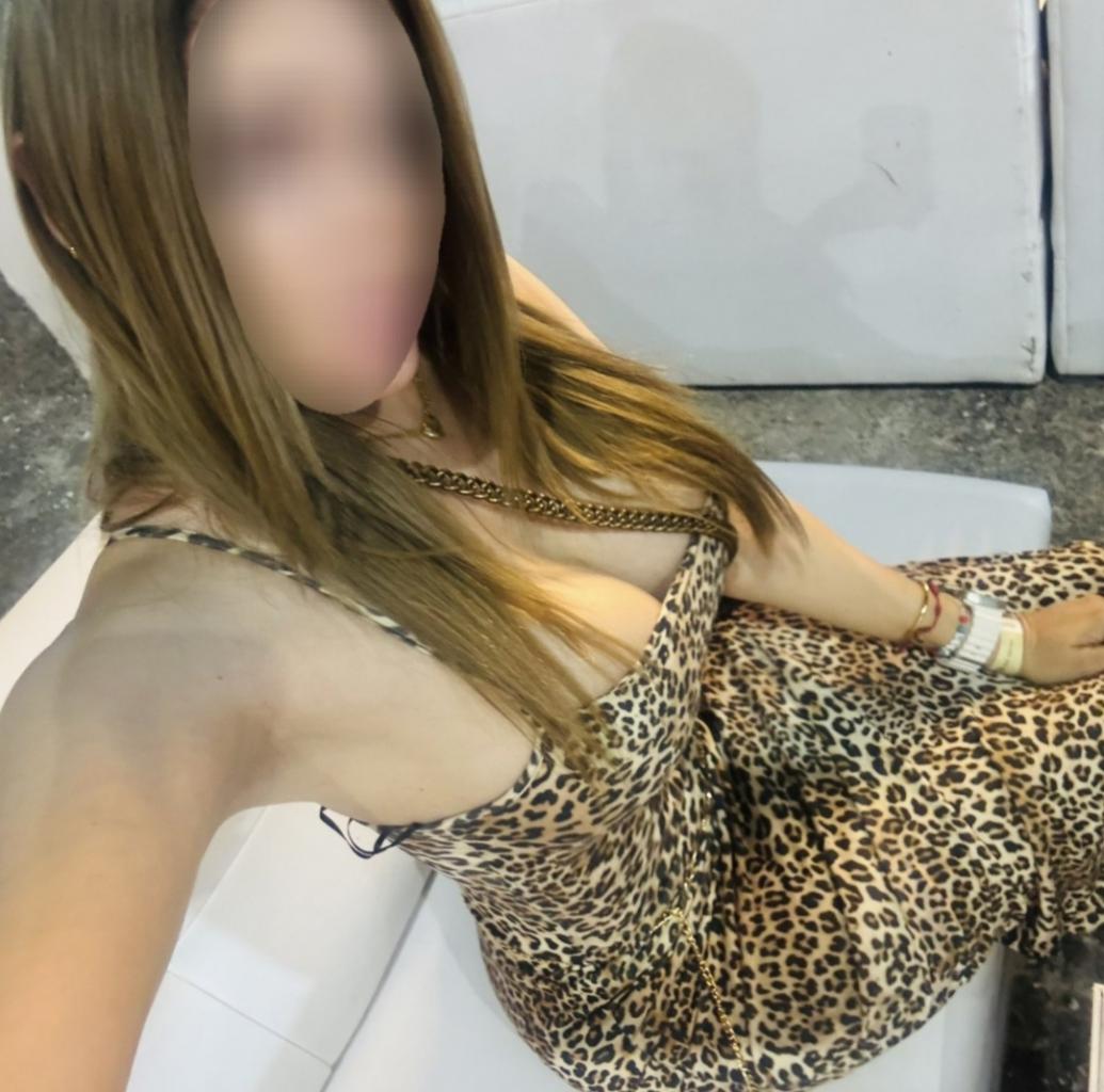 694259509: Chica busca chico en Murcia