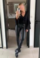 624414581: Chica busca chico en Sevilla