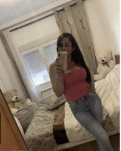 Chica busca chico en Cuenca: 