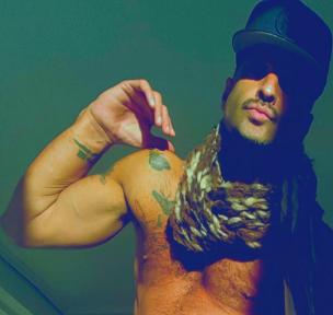 Chico busca chica en Alicante: 