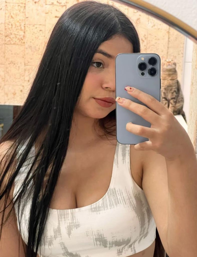 Chica busca chico en Tenerife: 