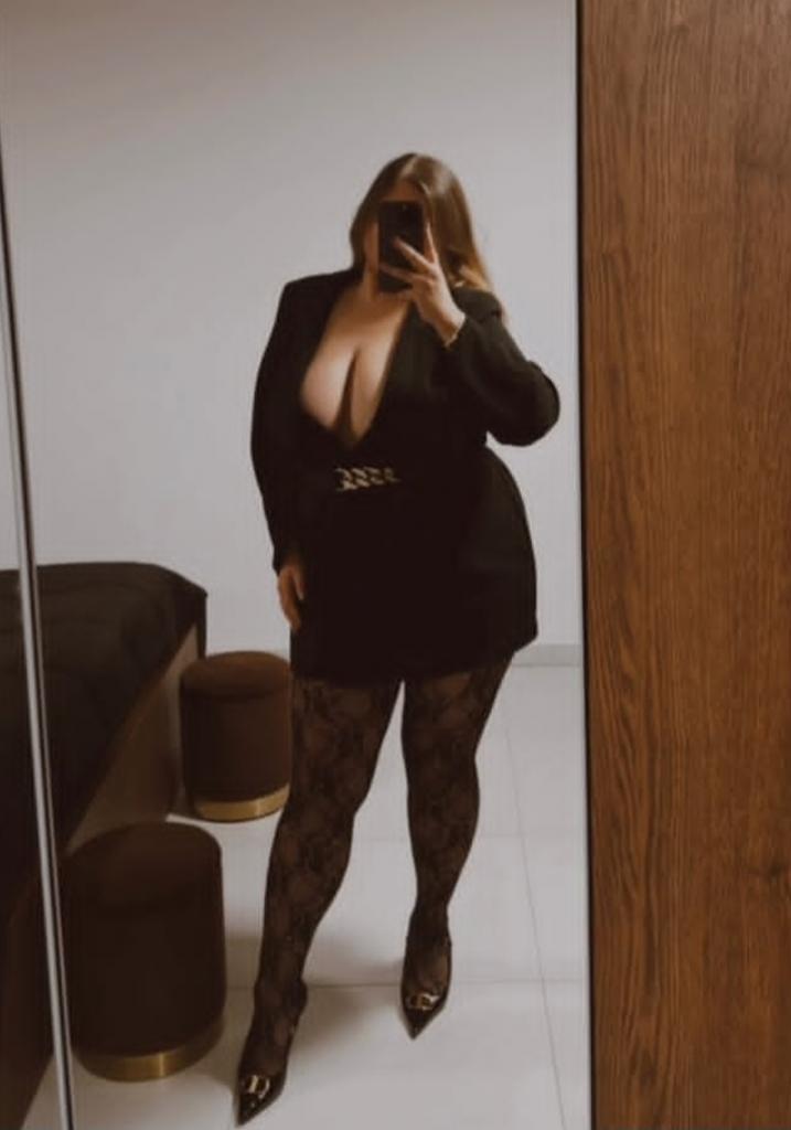 Chica busca chico en La Coruña: 