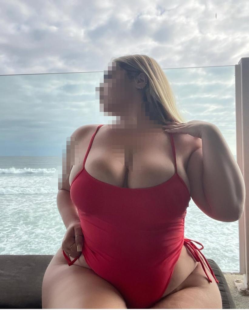 614331669: Chica busca chico en León