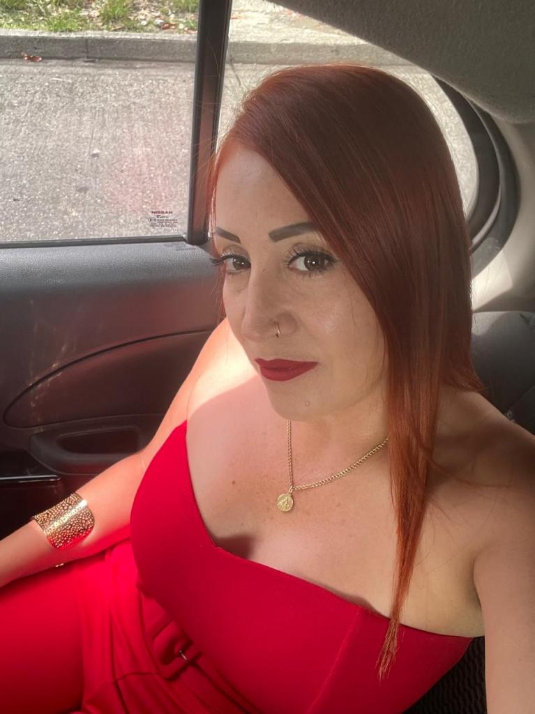 624263445: Chica busca chico en Lugo