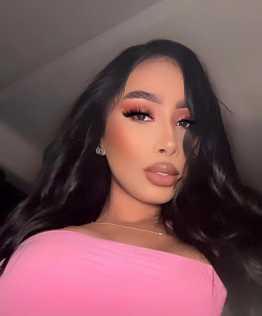 Chica busca chico en Barcelona: 