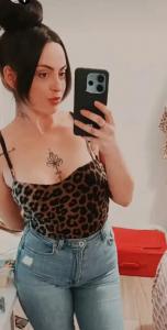 611654085: Chica busca chico en Cádiz